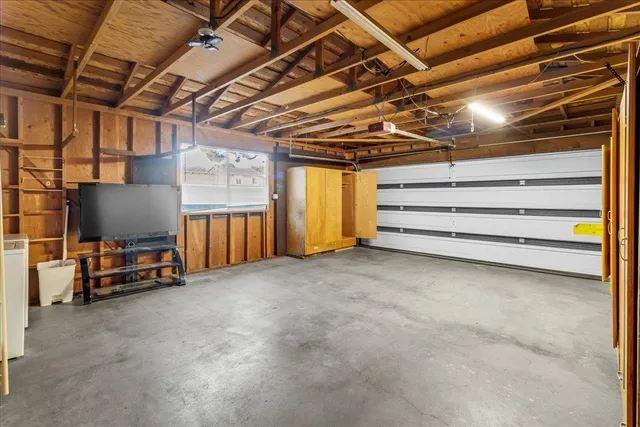 $785,000 | 15175 Oak Hills Drive, Salinas, CA 93907