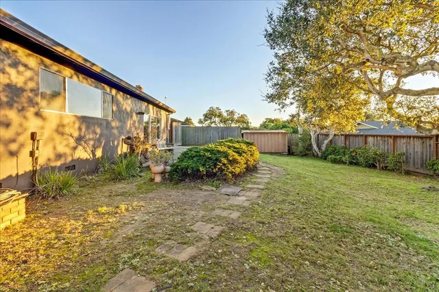 $785,000 | 15175 Oak Hills Drive, Salinas, CA 93907