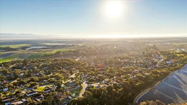 $785,000 | 15175 Oak Hills Drive, Salinas, CA 93907