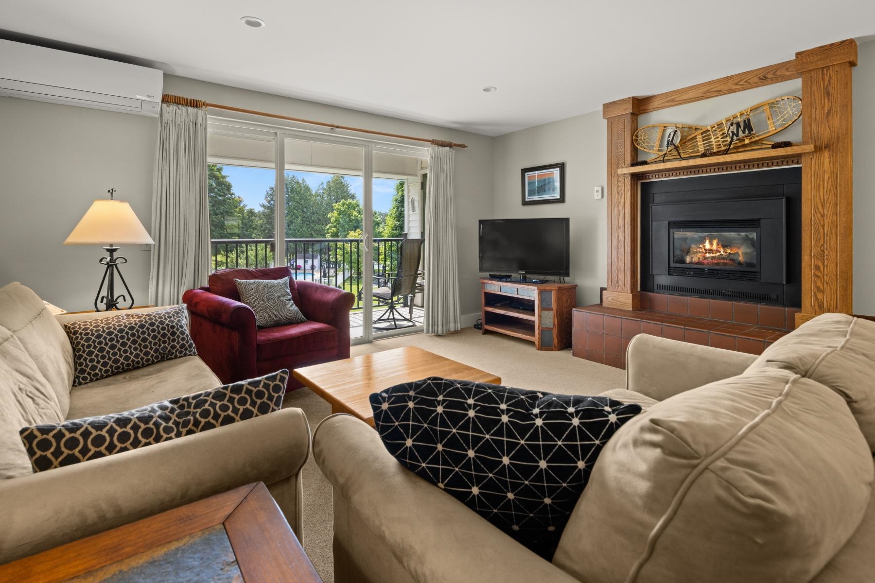 6051 Mountain Road, Unit 29 Stowe, VT 05672 - Photo 18 of 40 Gallery Image 18