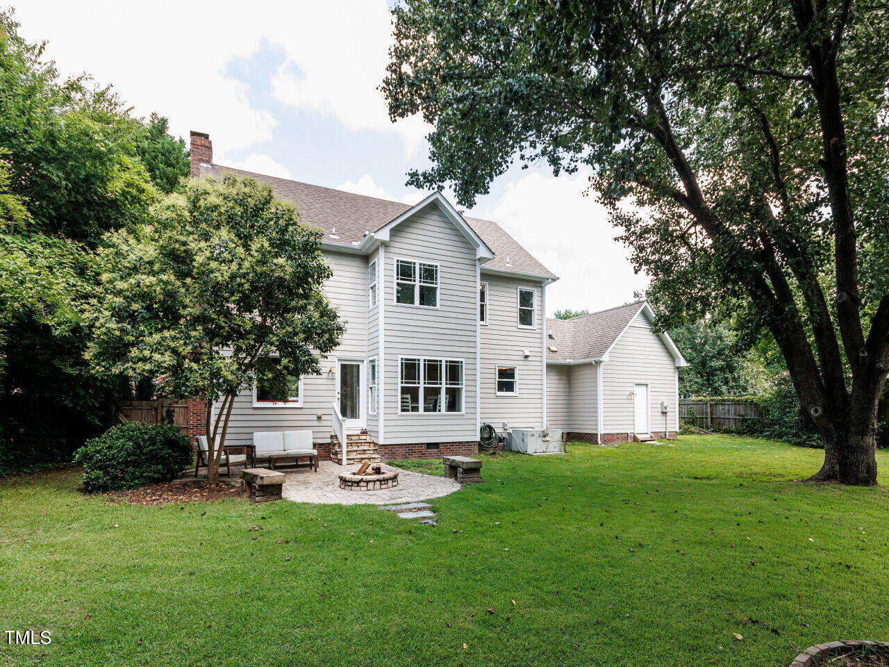 3525 Lytham Place Raleigh, NC 27604 - Photo 32 of 36 032-1280x960-exterior