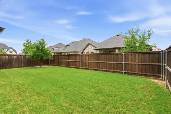$2,900 | 1015 Huckleberry Street, Northlake, TX 76226