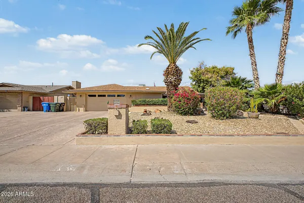 $810,000 | 4740 East Voltaire Avenue, Phoenix, AZ 85032