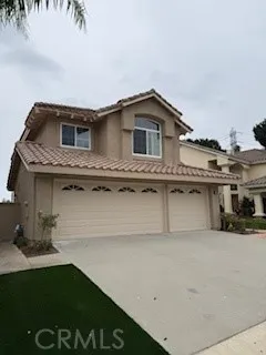 a house view with a outdoor space