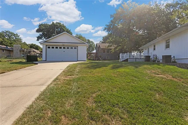 $335,000 | 9700 East 82nd Terrace, Raytown, MO 64138