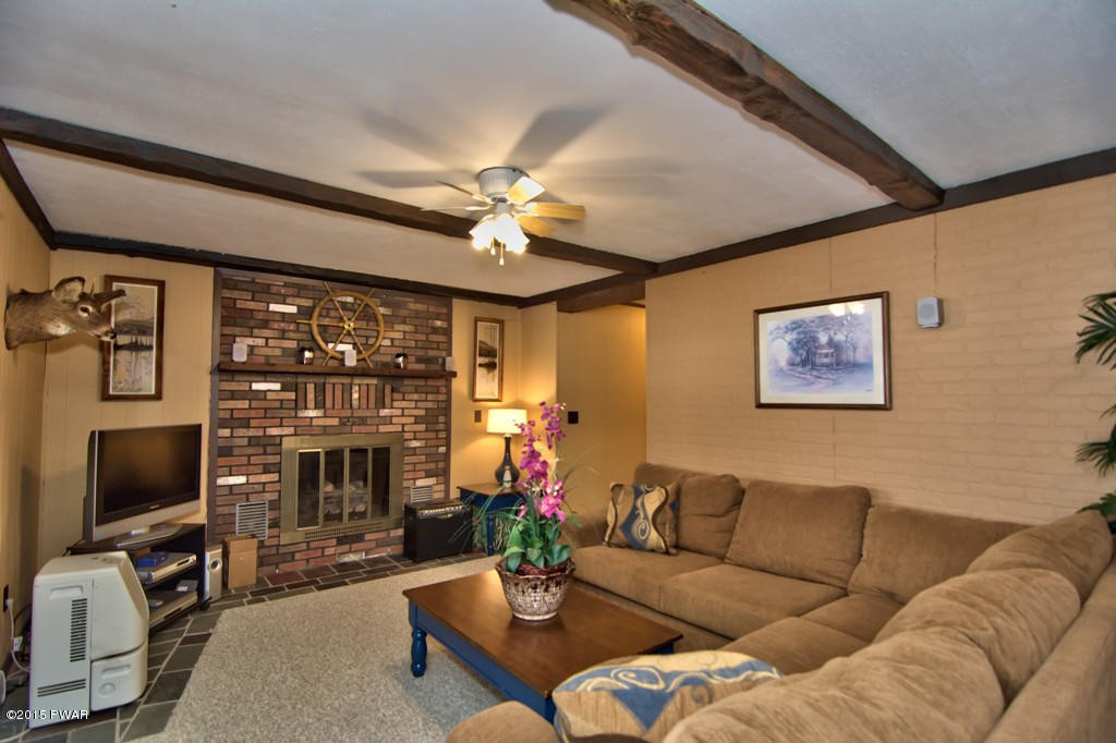 2331 Brookfield Road Lake Ariel, PA 18436 - Photo 5 of 67