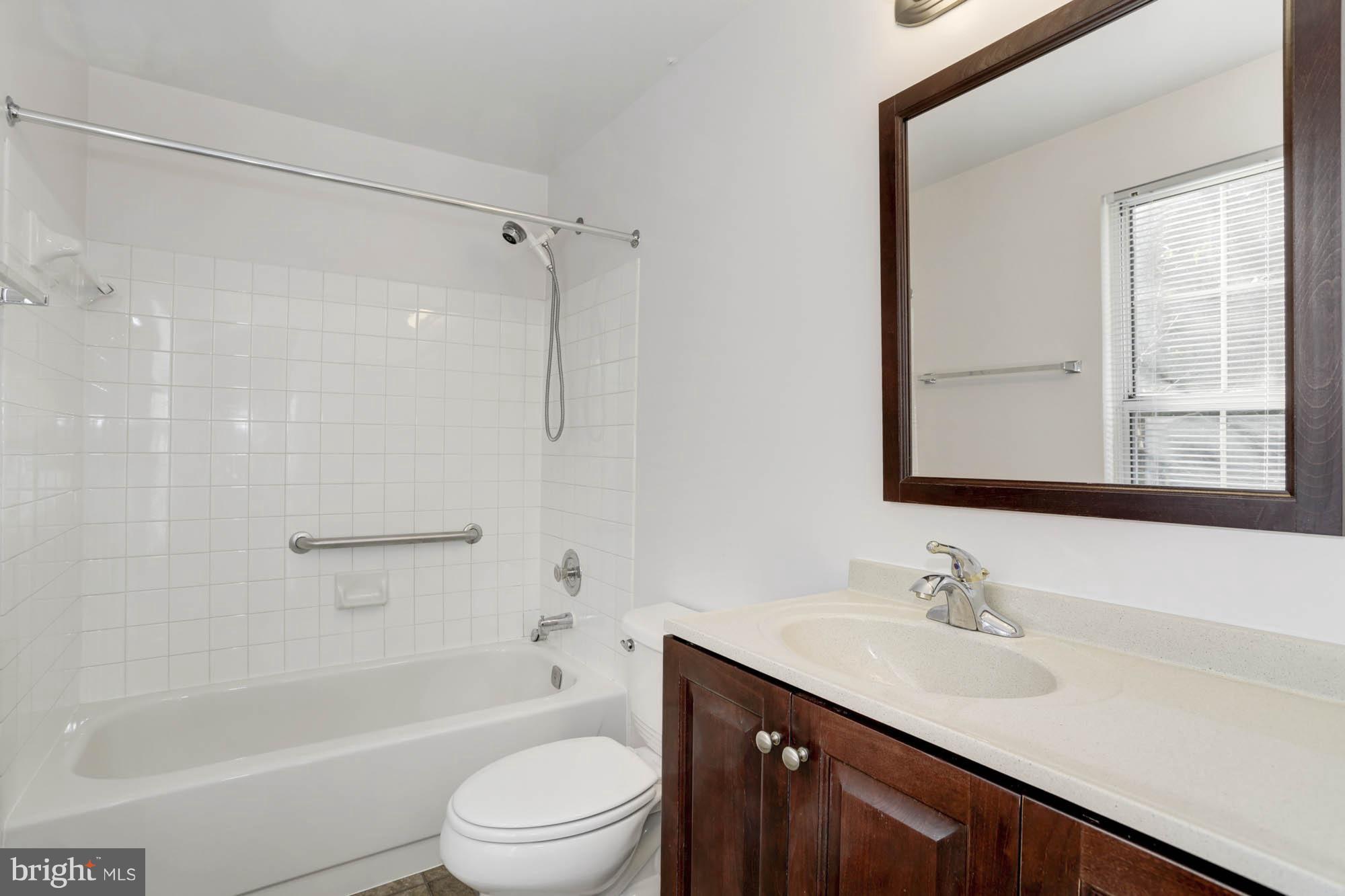 2104 Carriage Square Place Silver Spring, MD 20906 - Photo 13 of 16 Bath (Master)