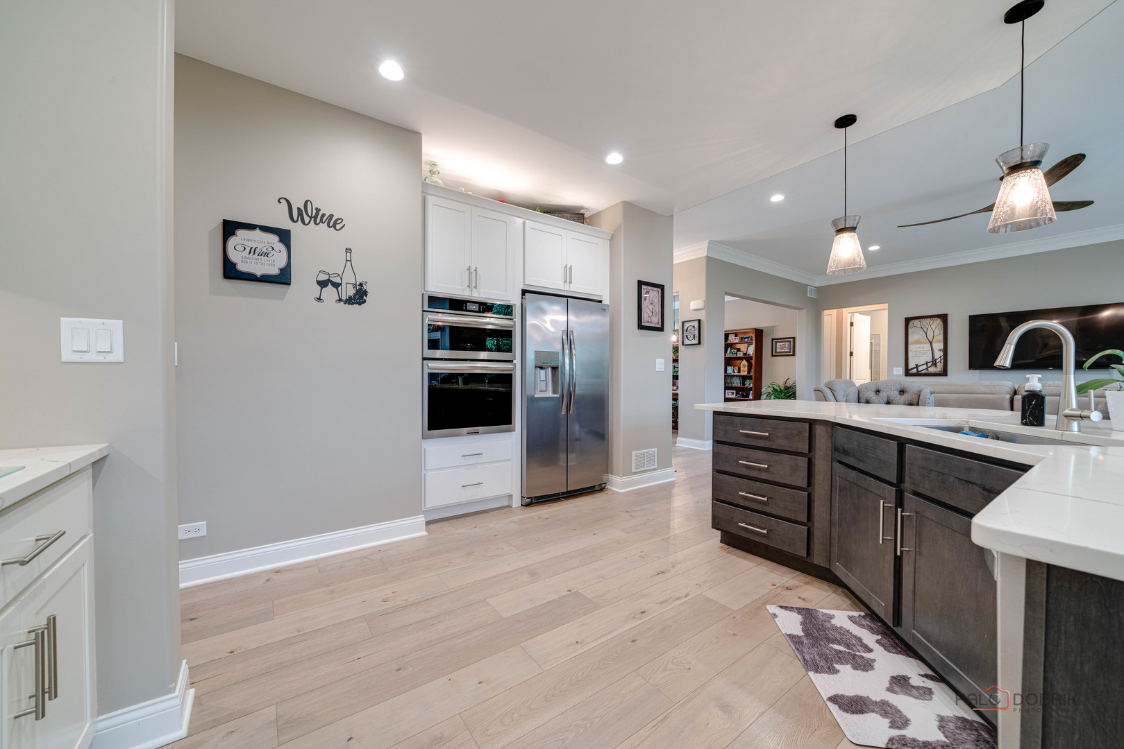 3300 Cornflower Way Spring Grove, IL 60081 - Photo 11 of 34 a kitchen with granite countertop a refrigerator and a sink