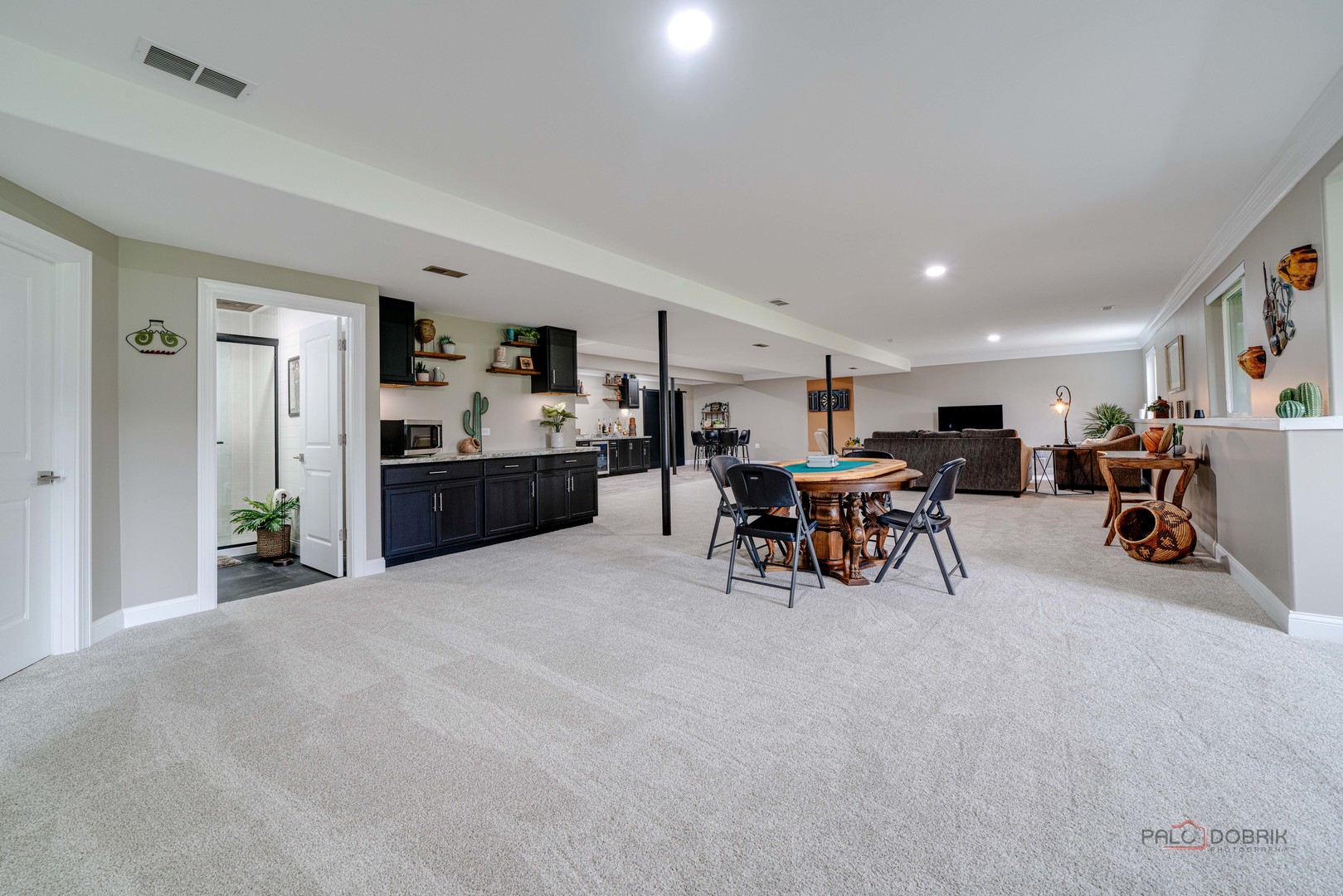 3300 Cornflower Way Spring Grove, IL 60081 - Photo 21 of 34 a living room with furniture and a flat screen tv