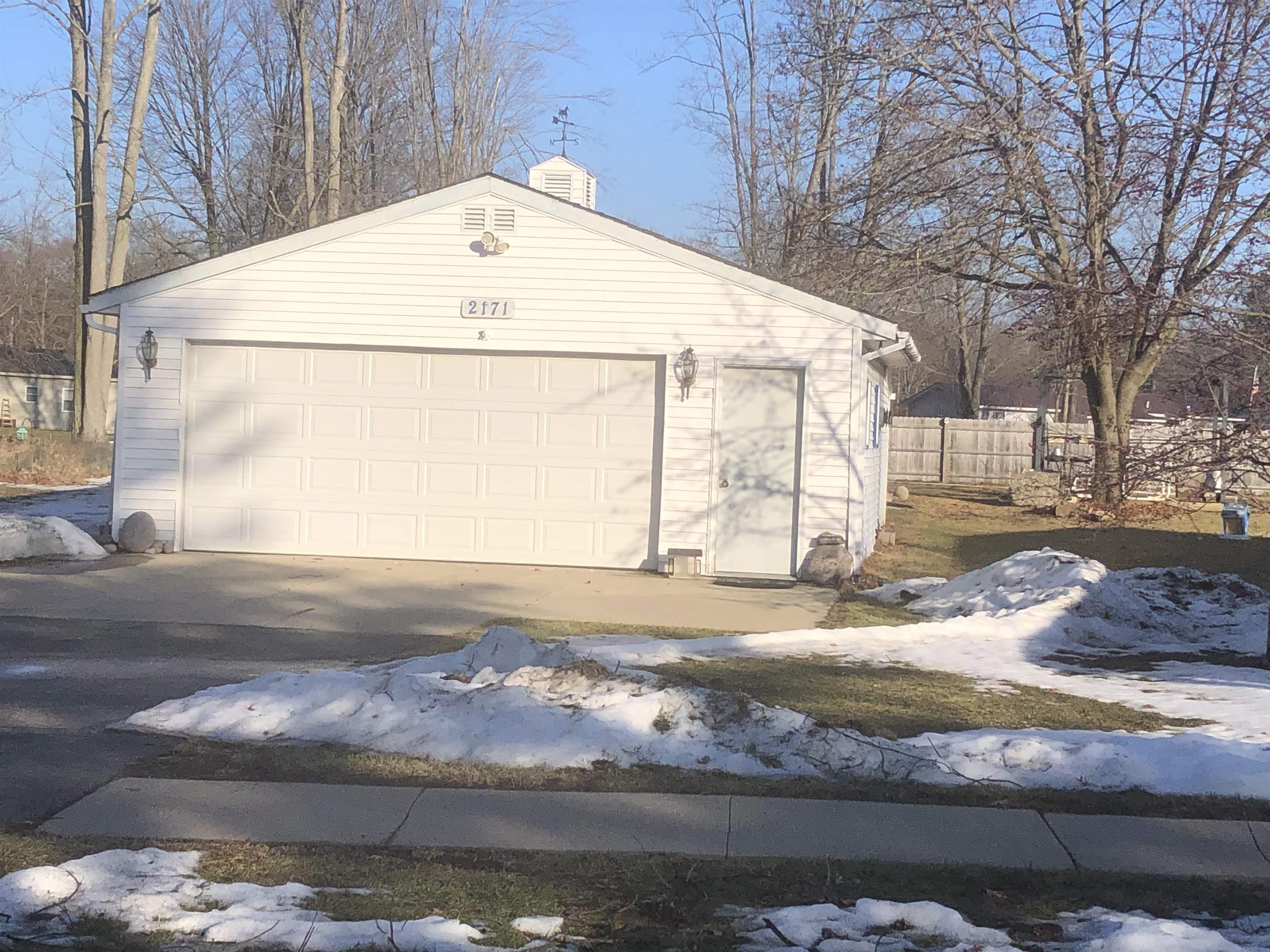 2171 Oak Ridge Drive Farwell, MI 48622 - Photo 3 of 33