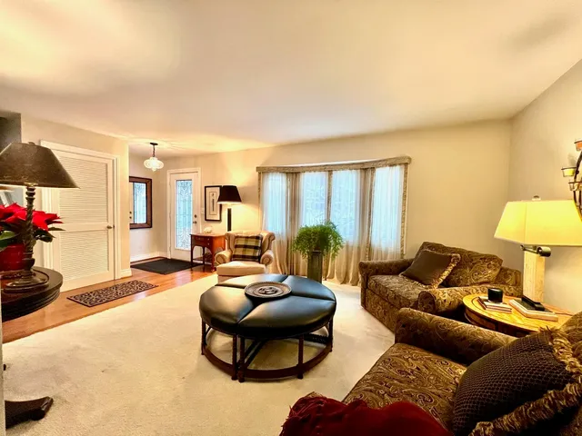 $595,000 | 6316 Duxbury Drive Southeast, Ada, MI 49301