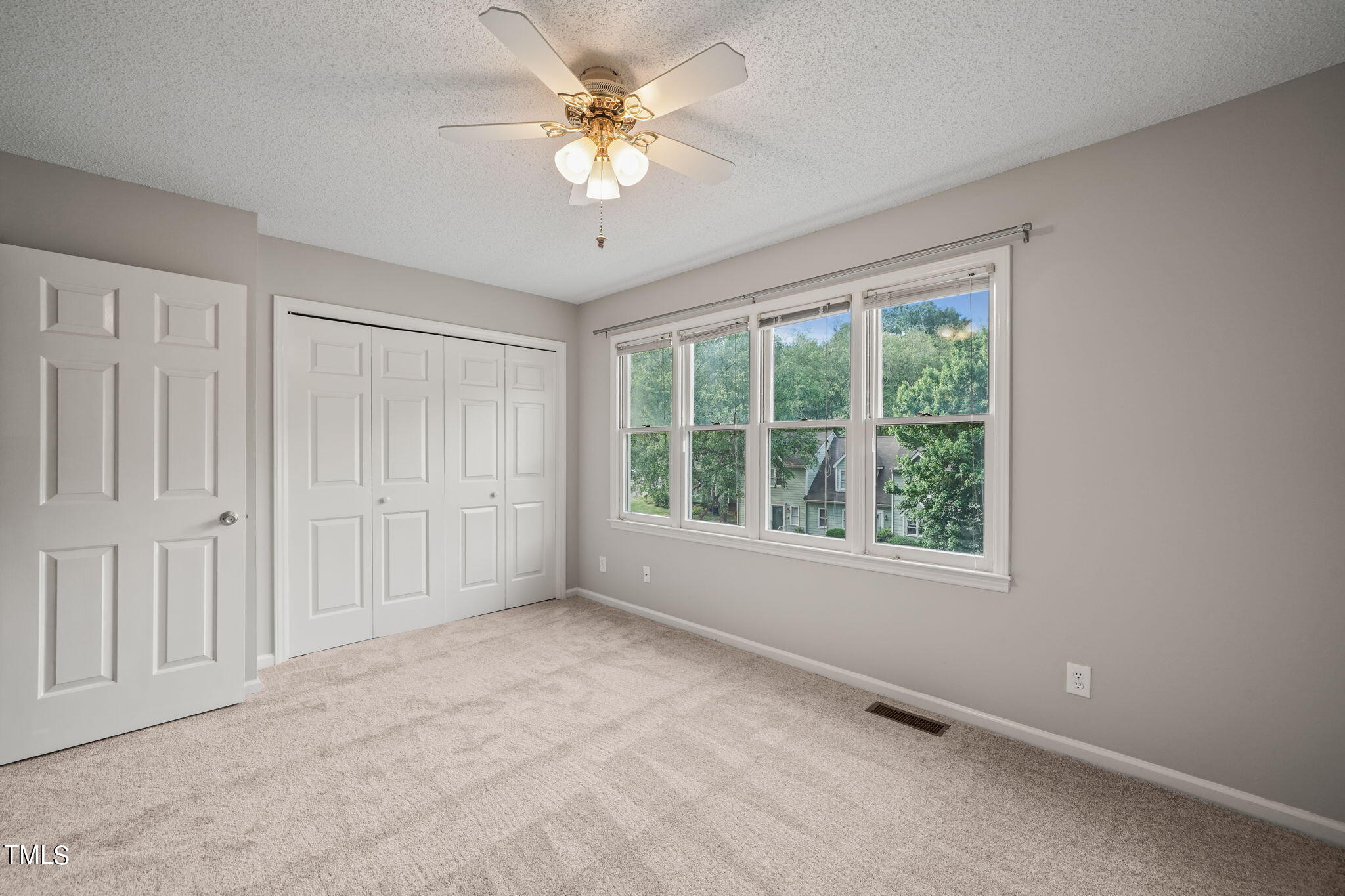 520 Oak Run Drive Raleigh, NC 27606 - Photo 20 of 26 20-web-or-mls-DSC05055