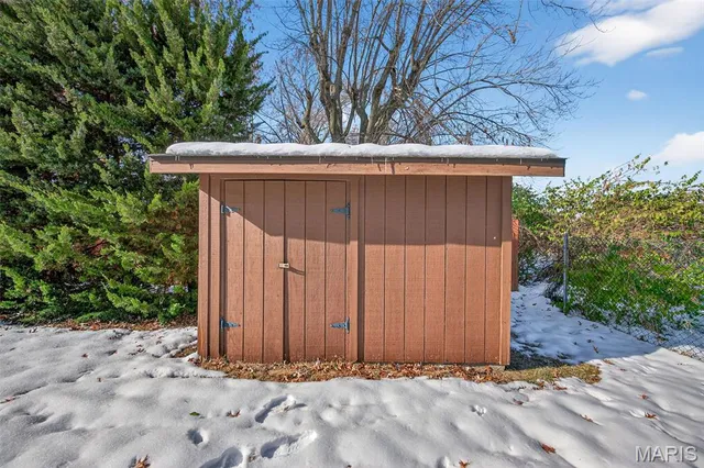 $320,000 | 3701 Harmann Estates Drive, Bridgeton, MO 63044