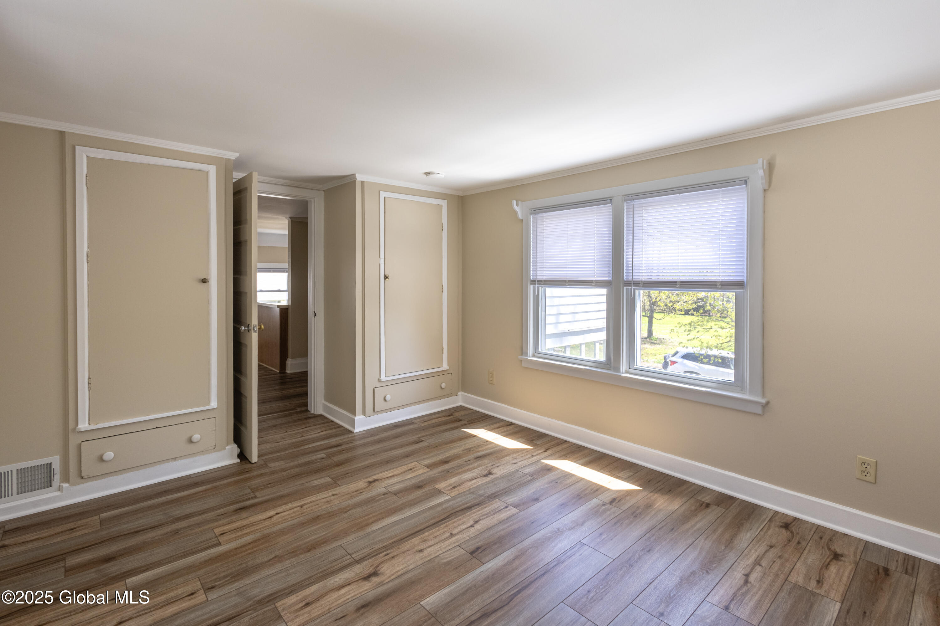 182 Kingsley Road, Unit 2B Ballston, NY 12027 - Photo 11 of 14 0D2A2676-HDR