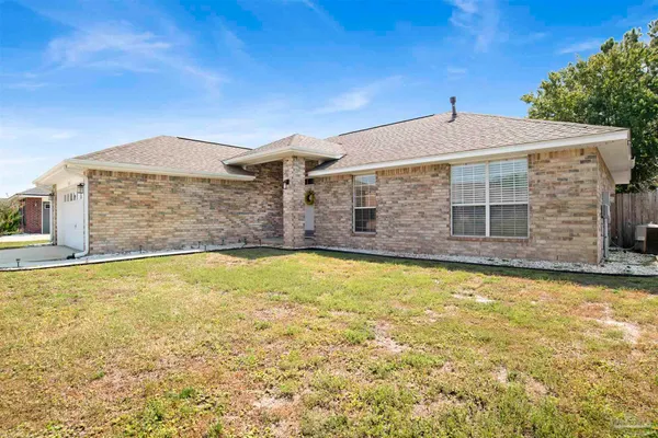 $2,350 | 5117 Chinook Avenue, Pensacola, FL 32507