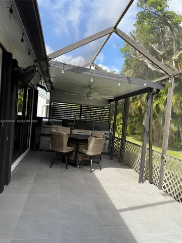 $4,000 | 9869 Northwest 52nd Terrace, Unit 9869, Doral, FL 33178