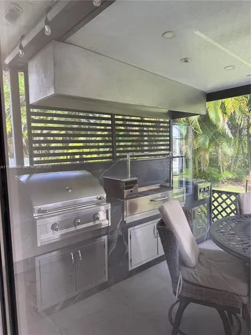 $4,000 | 9869 Northwest 52nd Terrace, Unit 9869, Doral, FL 33178