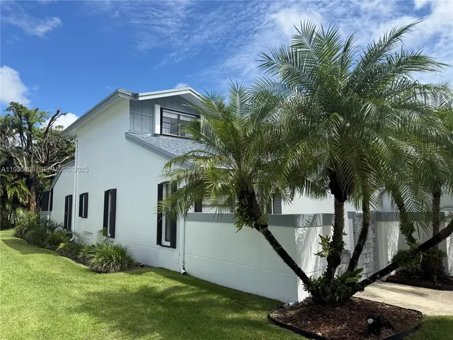 $4,000 | 9869 Northwest 52nd Terrace, Unit 9869, Doral, FL 33178