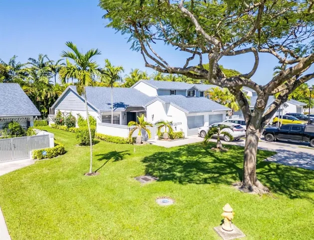 $4,000 | 9869 Northwest 52nd Terrace, Unit 9869, Doral, FL 33178