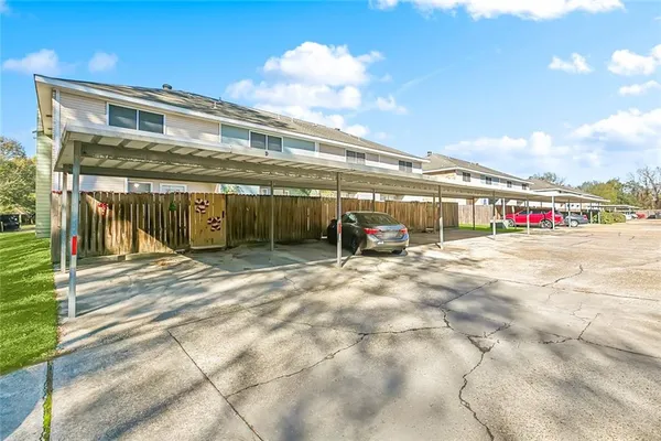 $1,100 | 1781 Boulevard De Province, Unit D, Baton Rouge, LA 70816