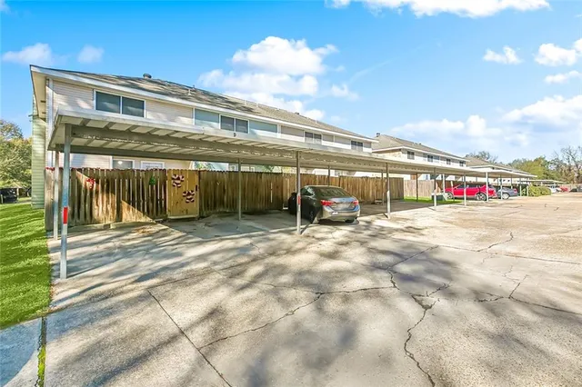 $1,100 | 1781 Boulevard De Province, Unit D, Baton Rouge, LA 70816