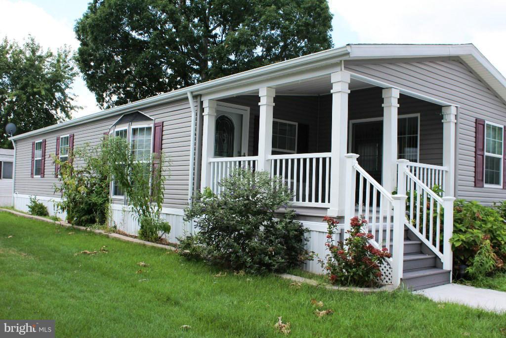 136 Trailway Road Baltimore, MD 21220 - Photo 2 of 15 Exterior (Front)