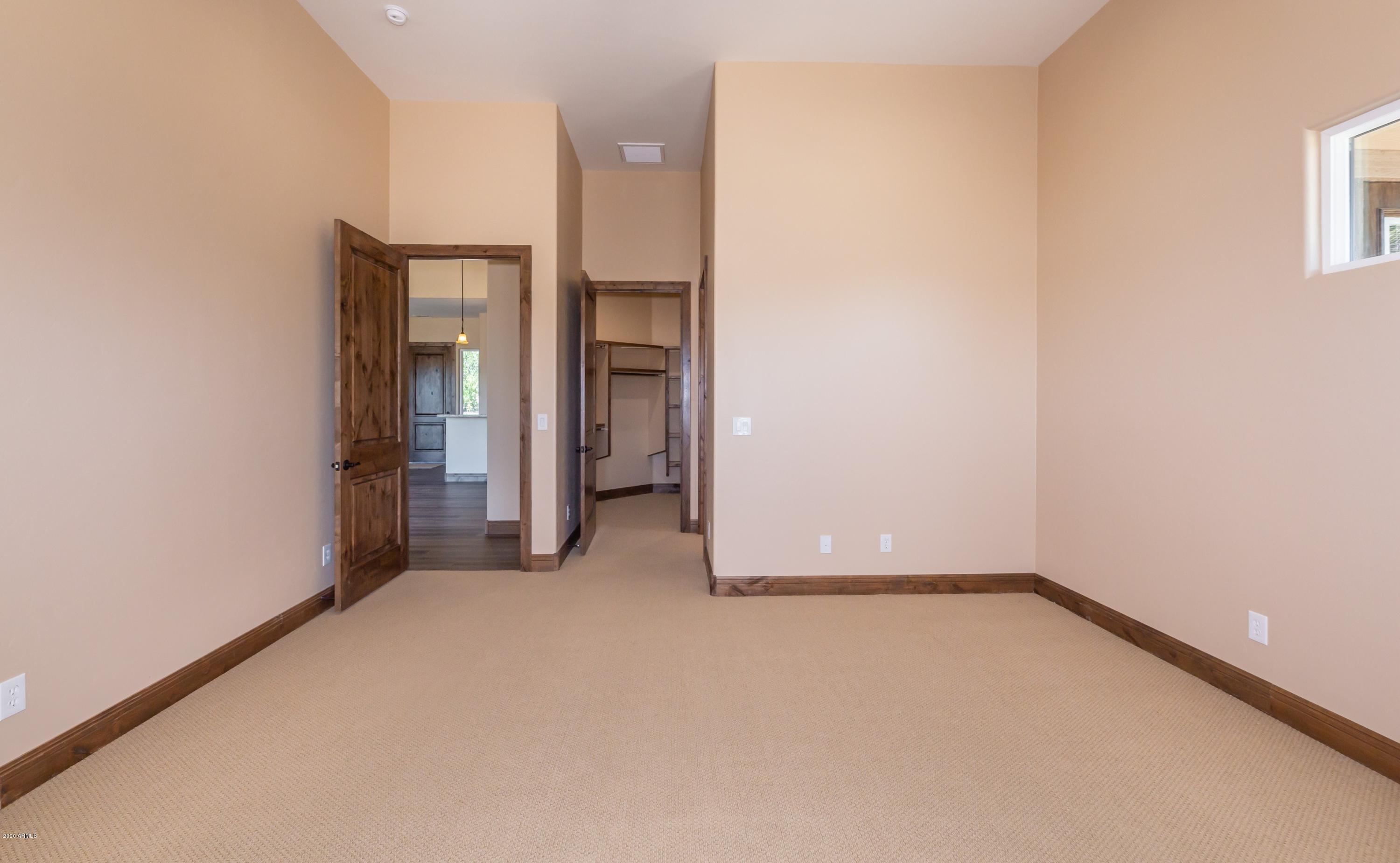 5675 West Three Forks Road Prescott, AZ 86305 - Photo 13 of 47 013_Master Suite