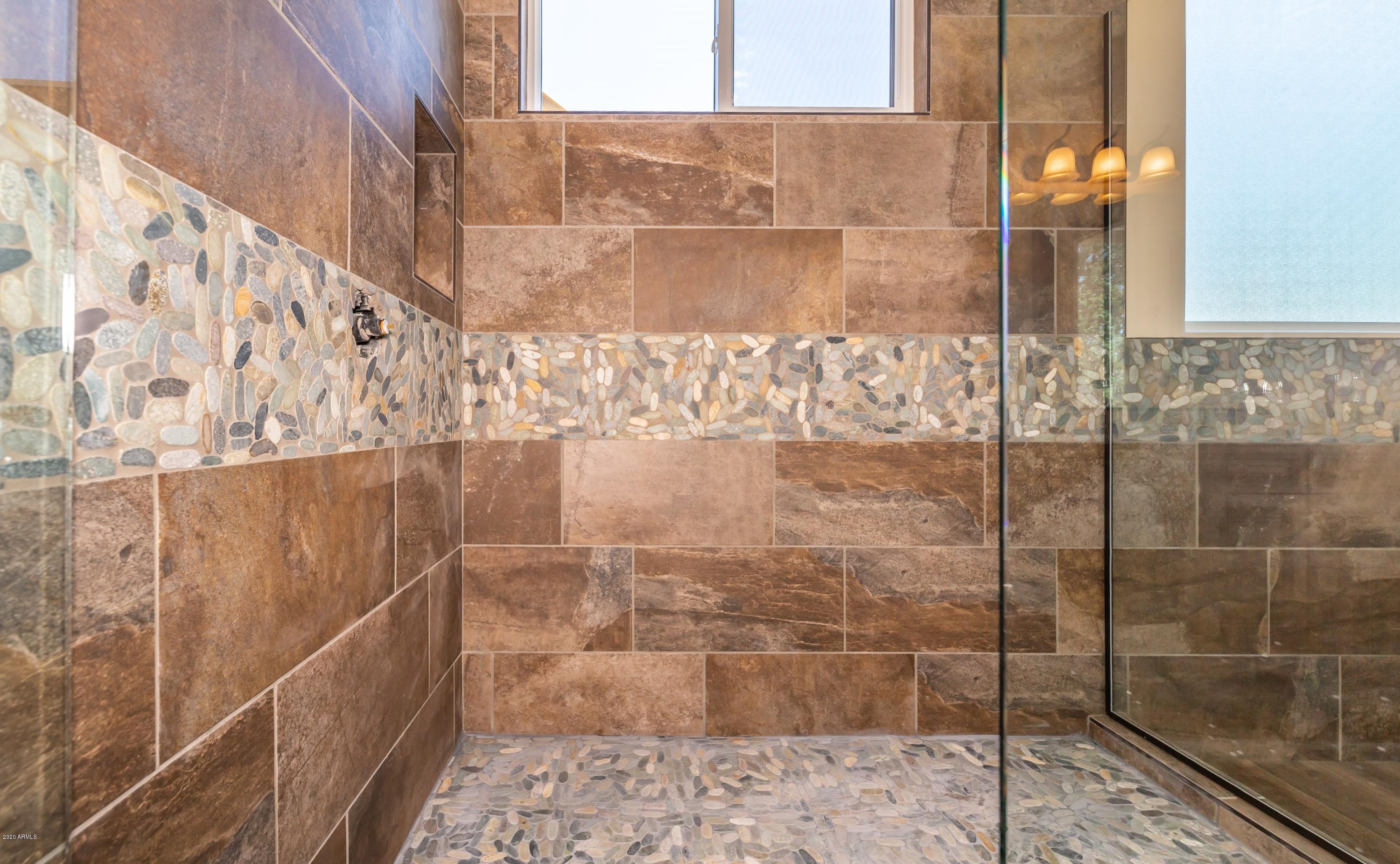 5675 West Three Forks Road Prescott, AZ 86305 - Photo 15 of 47 015_Master Shower