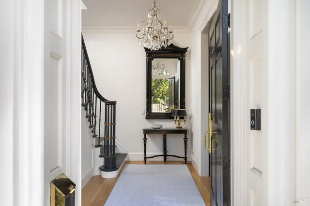 a view of entryway with livingroom and furniture