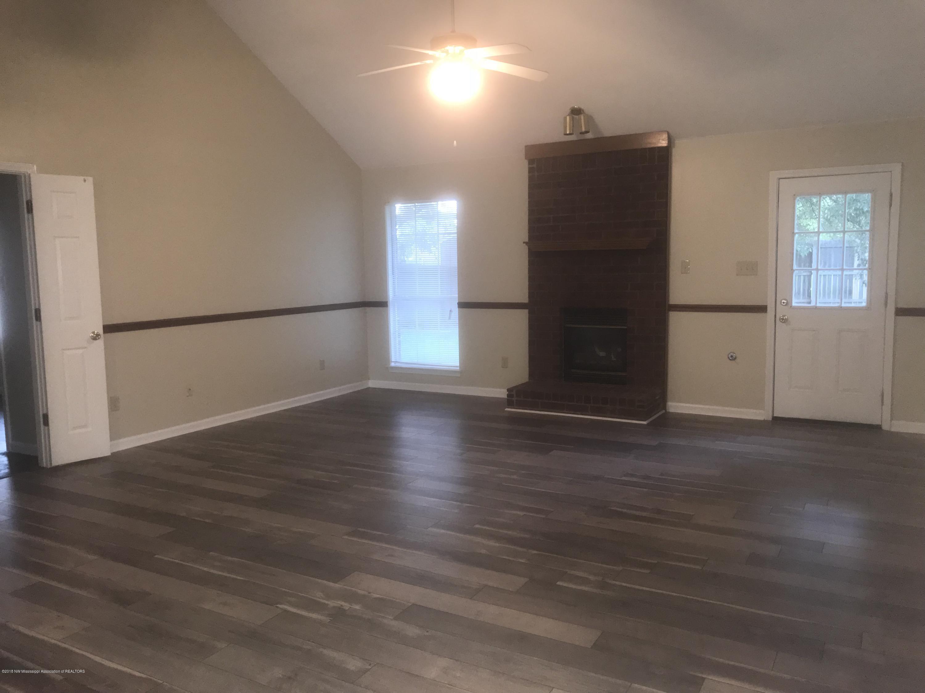 10752 Ridgefield Drive Olive Branch, MS 38654 - Photo 31 of 37 IMG_4334