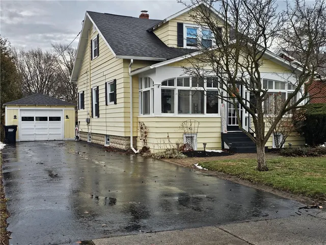 $239,000 | 48 Redfield Parkway, Batavia City, NY 14020
