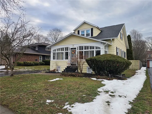 $230,000 | 48 Redfield Parkway, Batavia City, NY 14020