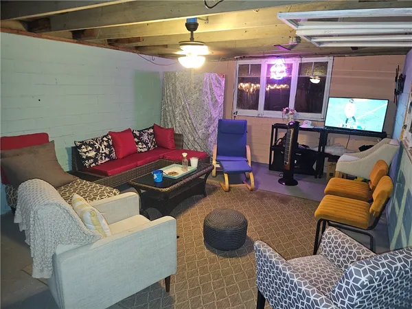 $230,000 | 48 Redfield Parkway, Batavia City, NY 14020