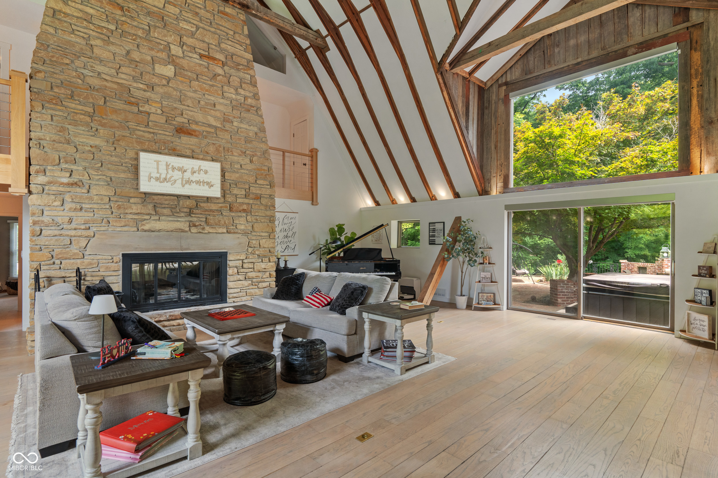 35 Spring Drive Zionsville, IN 46077 - Photo 23 of 103