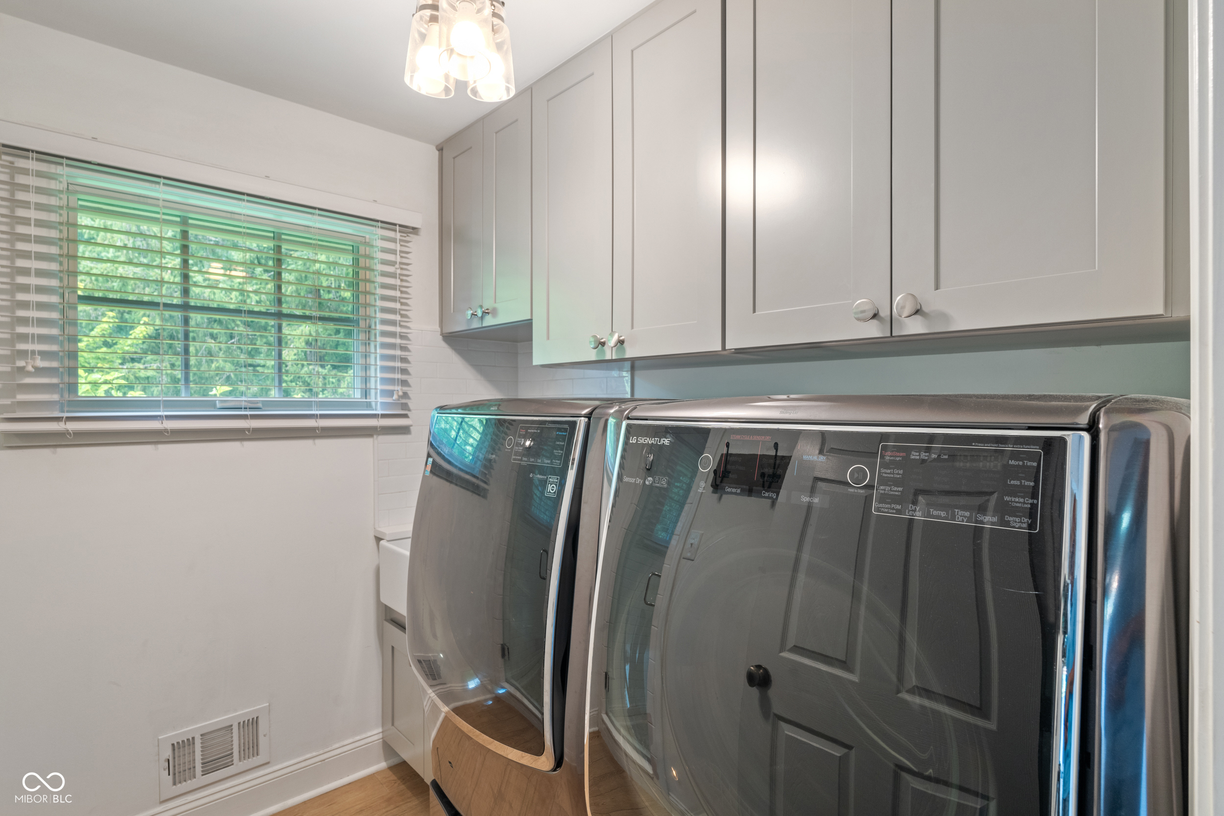 35 Spring Drive Zionsville, IN 46077 - Photo 38 of 103