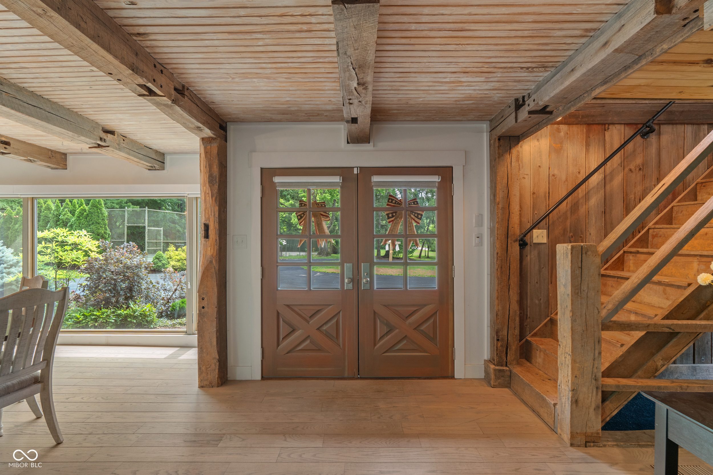 35 Spring Drive Zionsville, IN 46077 - Photo 7 of 103