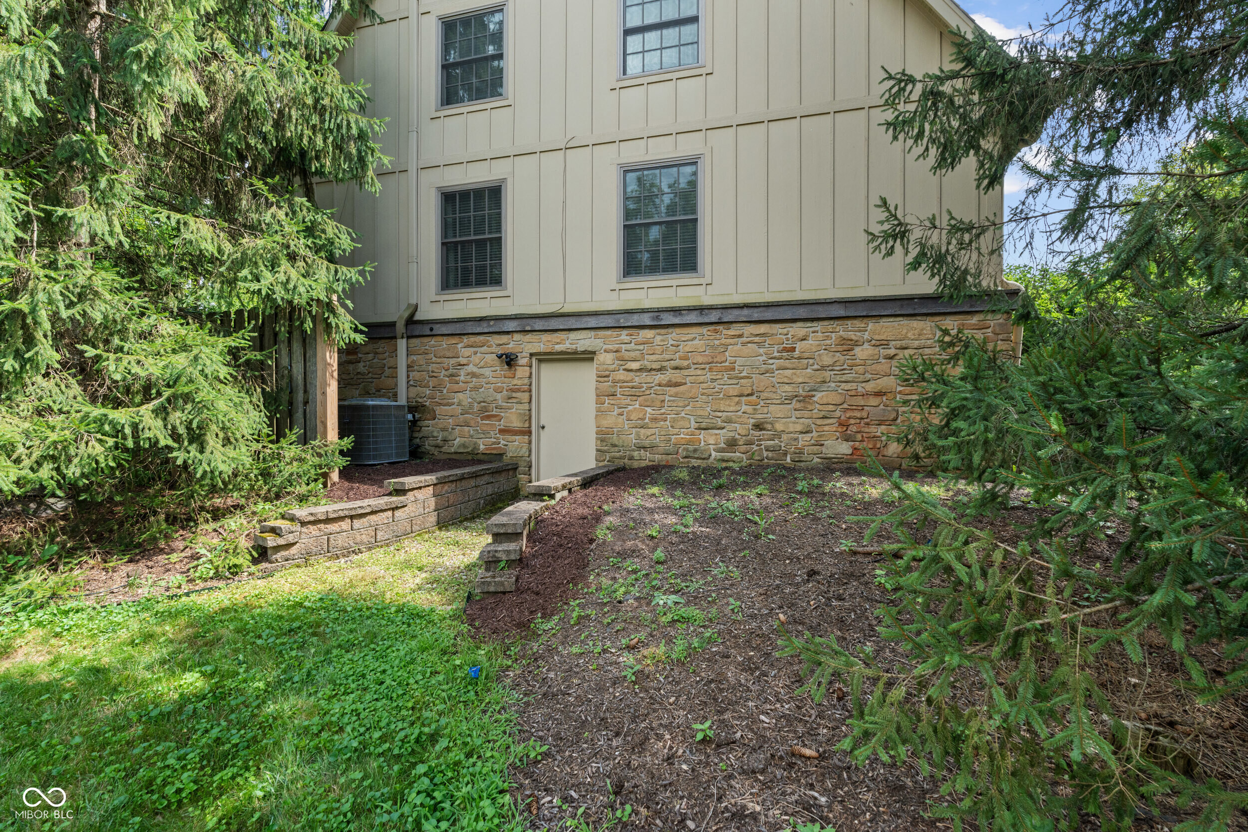 35 Spring Drive Zionsville, IN 46077 - Photo 92 of 103