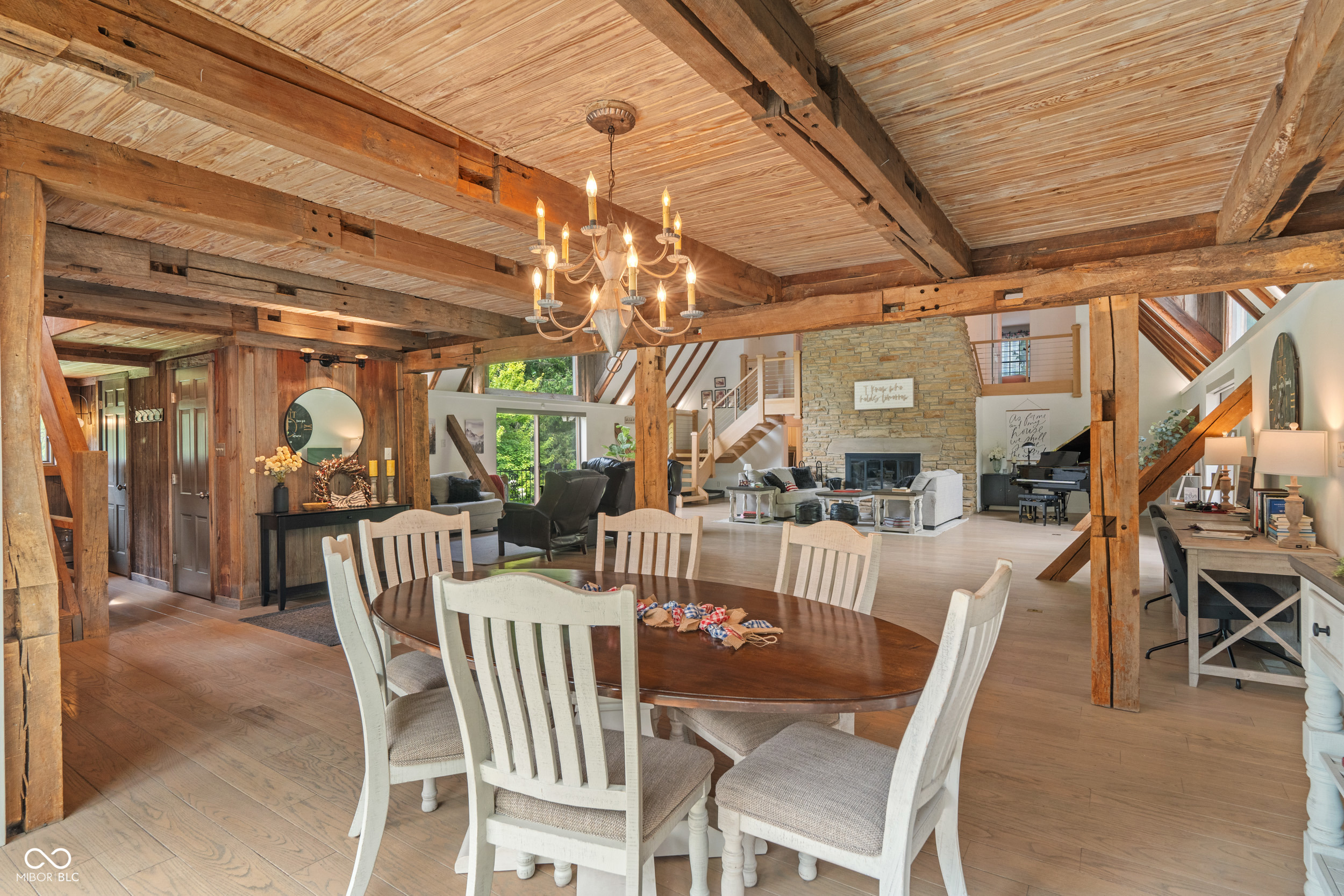 35 Spring Drive Zionsville, IN 46077 - Photo 10 of 103