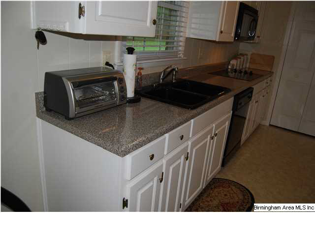 900 Hilton Road Anniston, AL 36207 - Photo 6 of 19