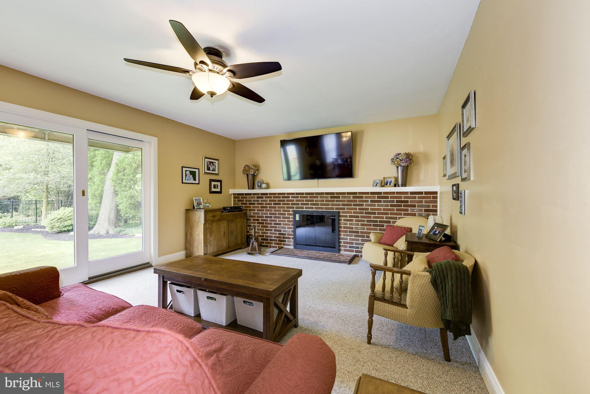 20 Devonshire Road Mount Laurel, NJ 08054 - Photo 8 of 36 Family Room