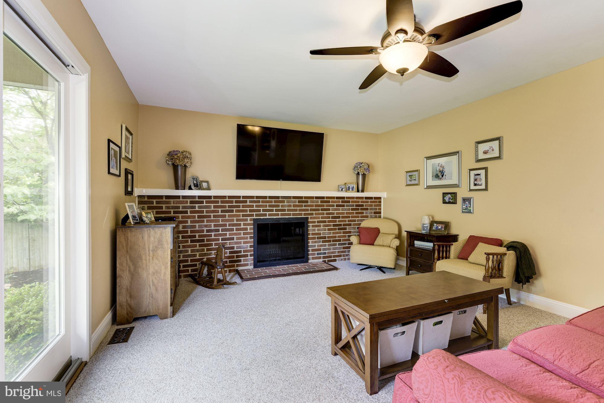 20 Devonshire Road Mount Laurel, NJ 08054 - Photo 9 of 36 Family Room