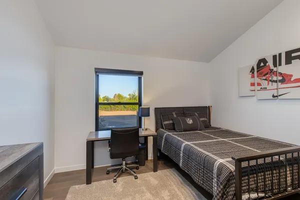 $6,000 | 1341 East Pomelo Grove Lane, Phoenix, AZ 85014