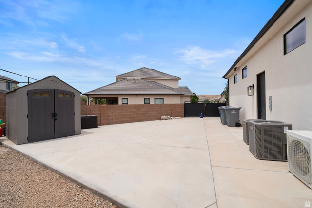 2278 Tawny Ridge Circle St. George, UT 84790 - Photo 58 of 61 Patio terrace