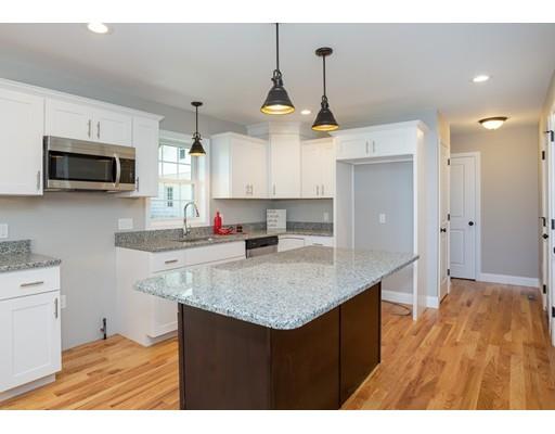 318 Gilbert Avenue Springfield, MA 01119 - Photo 9 of 24 Gallery Image 9