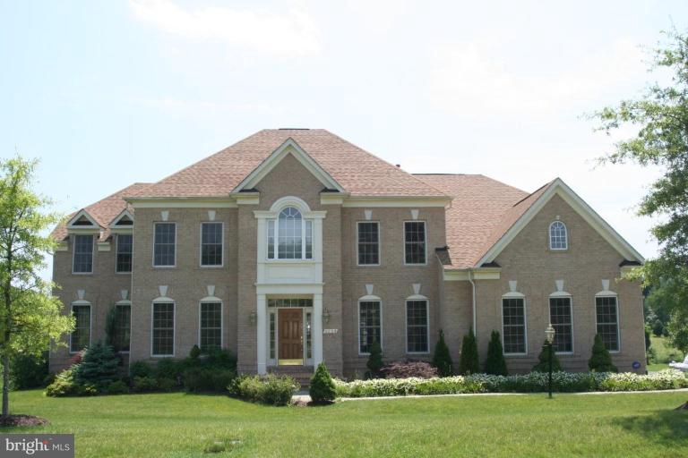 Exterior (Main)