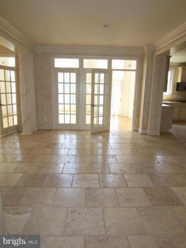 1154 Markell Court Reston, VA 20194 - Photo 10 of 23 Breakfast Area