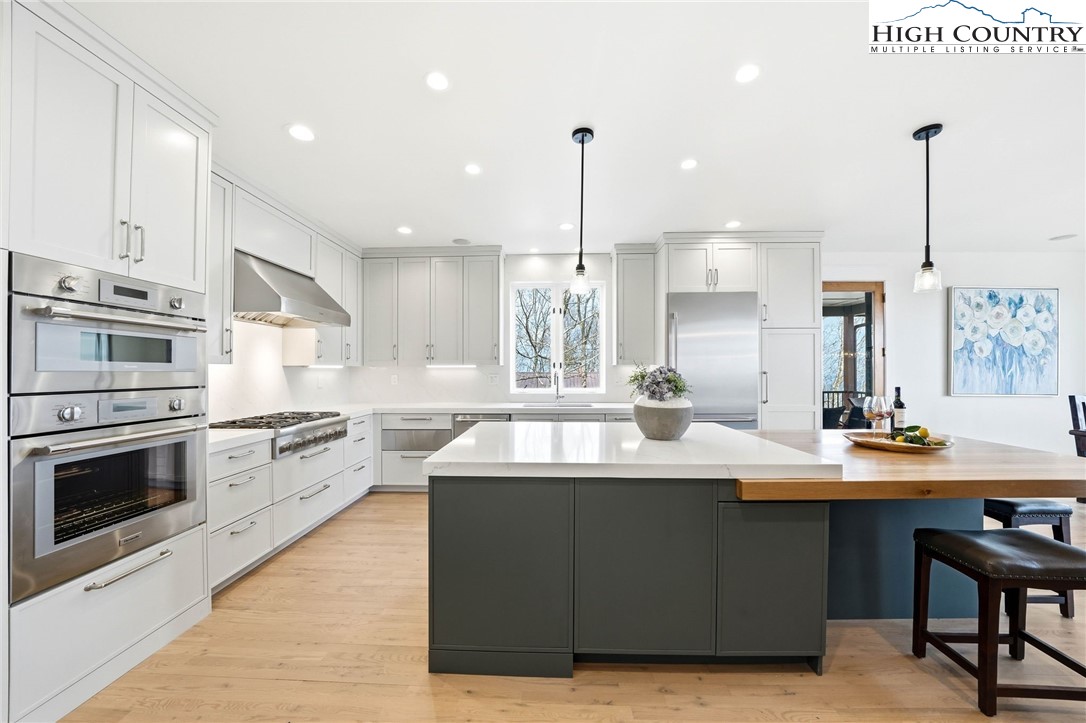 110 Pinnacle Ridge Road Beech Mountain, NC 28604 - Photo 12 of 50