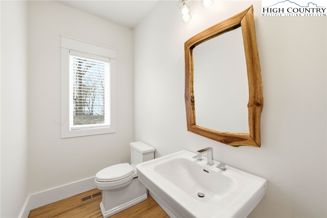 110 Pinnacle Ridge Road Beech Mountain, NC 28604 - Photo 18 of 50