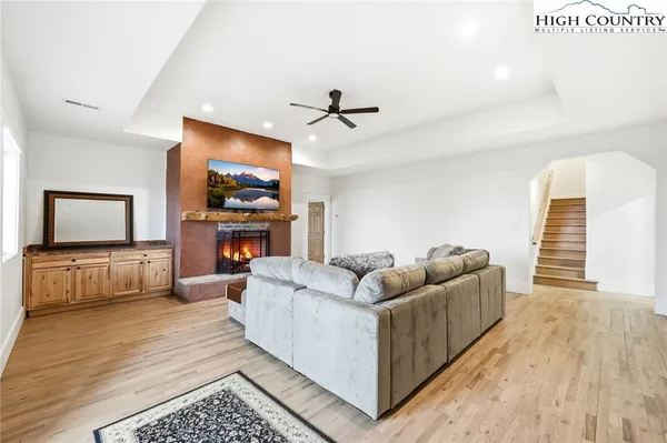 $1,875,000 | 110 Pinnacle Ridge Road, Beech Mountain, NC 28604