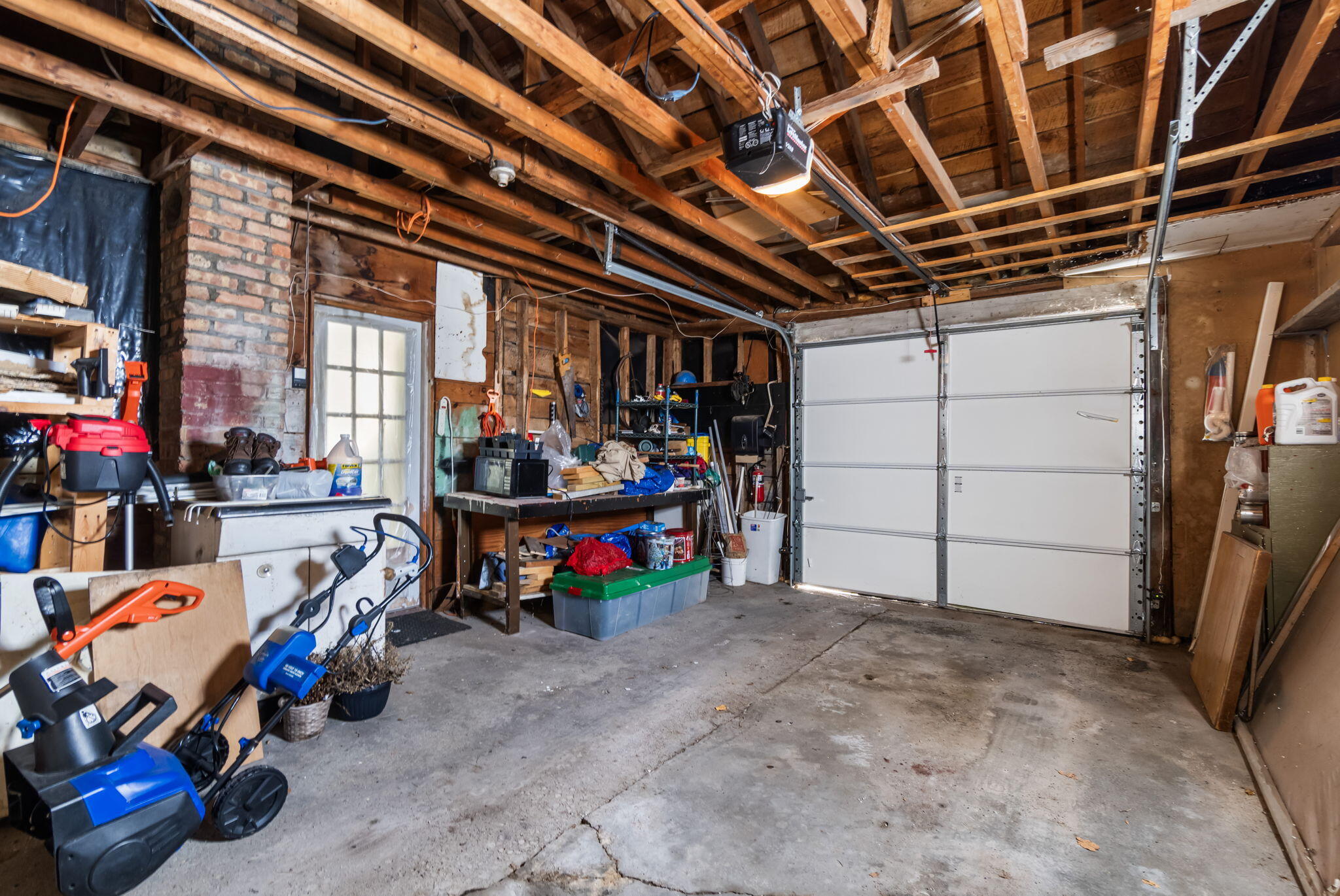 1821 East State Street Cheboygan, MI 49721 - Photo 19 of 48 Garage